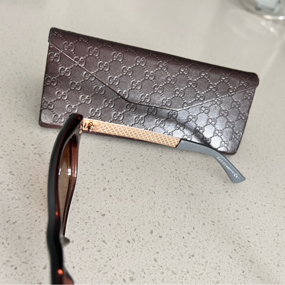Gucci Gray and Brown Sunglasses - Picture 6 of 8